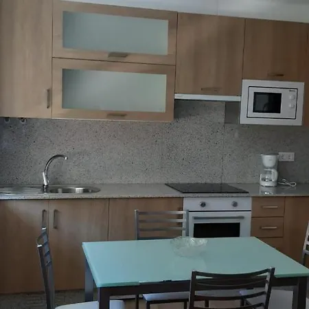 Apartamentos Olimpo Celta-Apart Laura O Pindo Extérieur photo